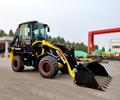 Экскаватор-погрузчик Boulder BL30-25 /Российская разработка/
